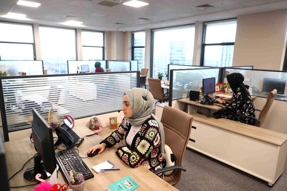 Bağcılar\'da Çağrı Merkezi, 10 yılda 2 milyon 302 bin çağrıya cevap verdi