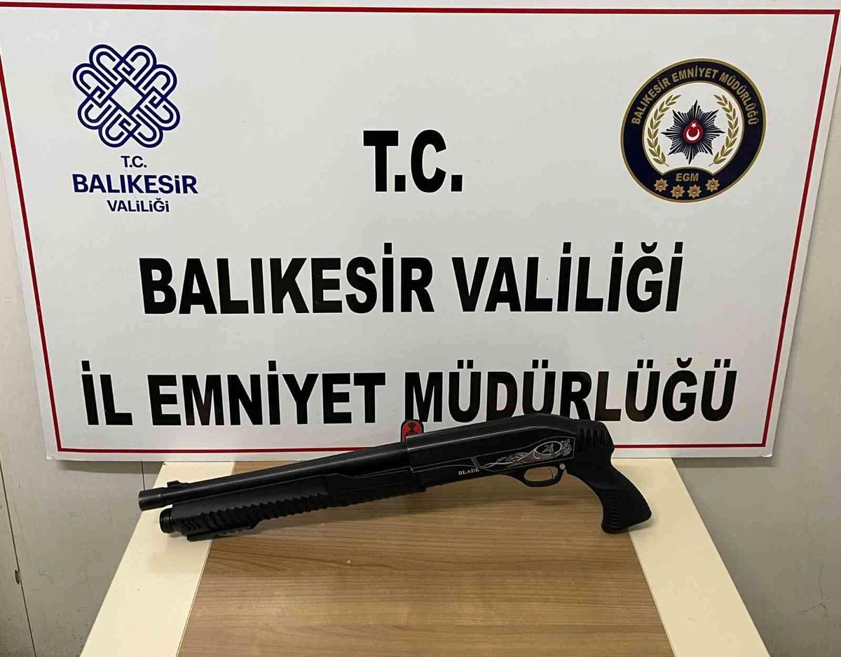 Balıkesir\'de aranan 30 kişi yakalandı