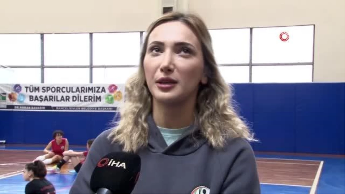 Büşra Yalçın: "Hedefimiz Play-Off"- Bahçelievler Voleybol Kulübü oyuncusu Halime Akay: - "Galatasaray maçı ölüm kalım maçı olacak"