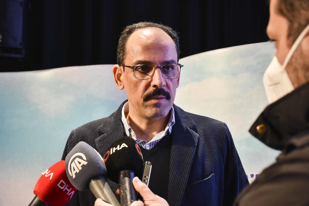 Cumhurbaşkanlığı Sözcüsü Kalın: "Cumhurbaşkanımızın Rusya ve Ukrayna liderlerini bir araya getirme çabaları sürüyor"