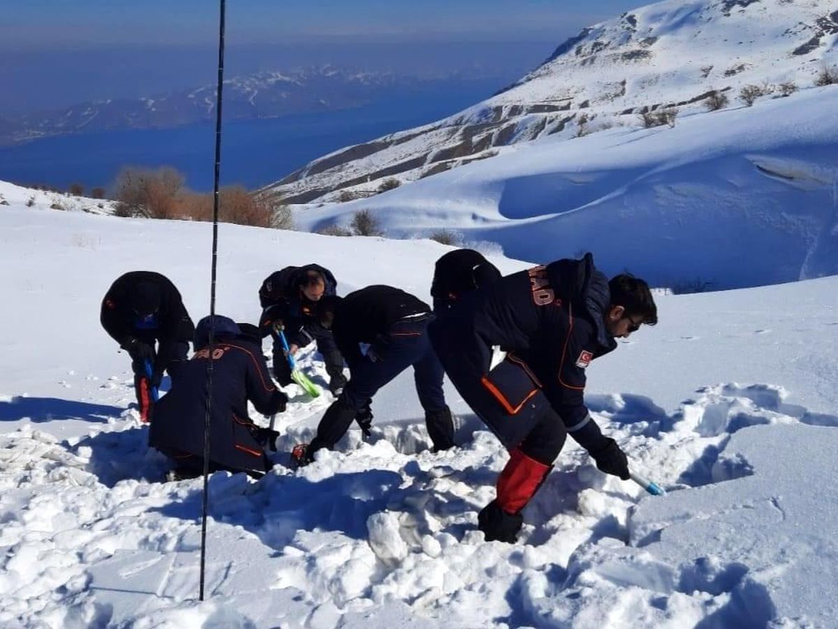 Elazığ\'da çığda arama ve kurtarma tatbikatı