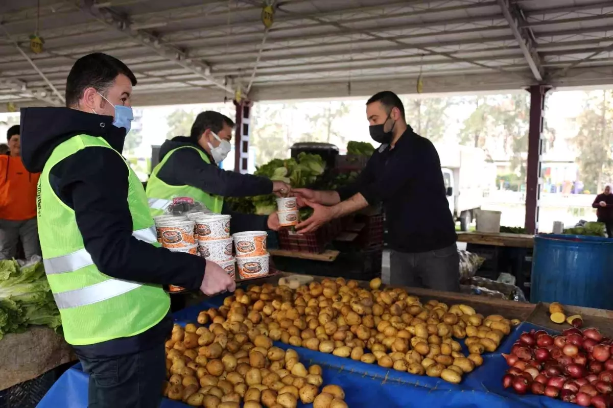 Erdemli\'de \'Sabahları sıcak çorba\' projesi sürüyor