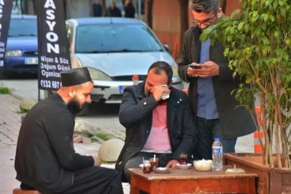 Sevgilisinin platonik aşığı tarafından öldürülen Muhammet'in babası: Sırma  saçlımı aldılar - Son Dakika