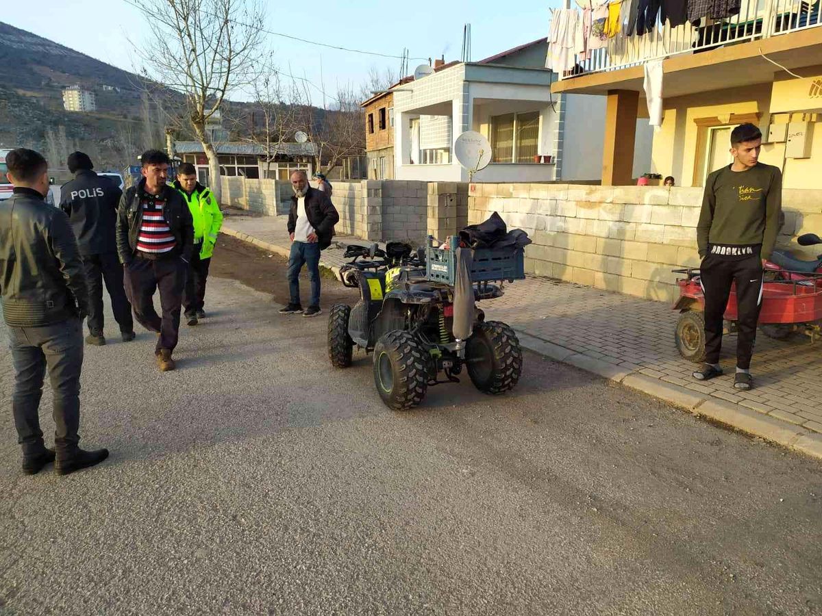 Devrilen ATV\'nin altında kalan sürücü ağır yaralandı