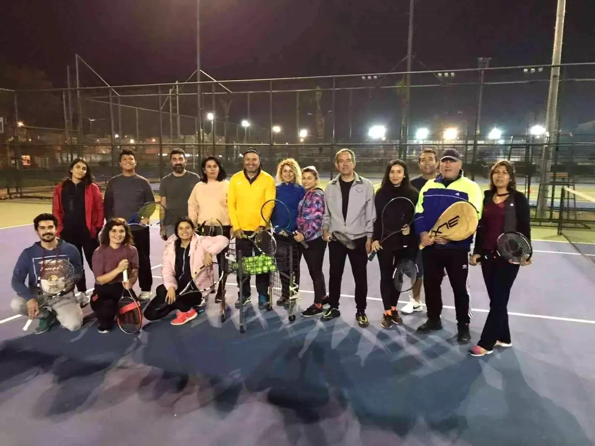 Kepez\'den ücretsiz tenis kursları