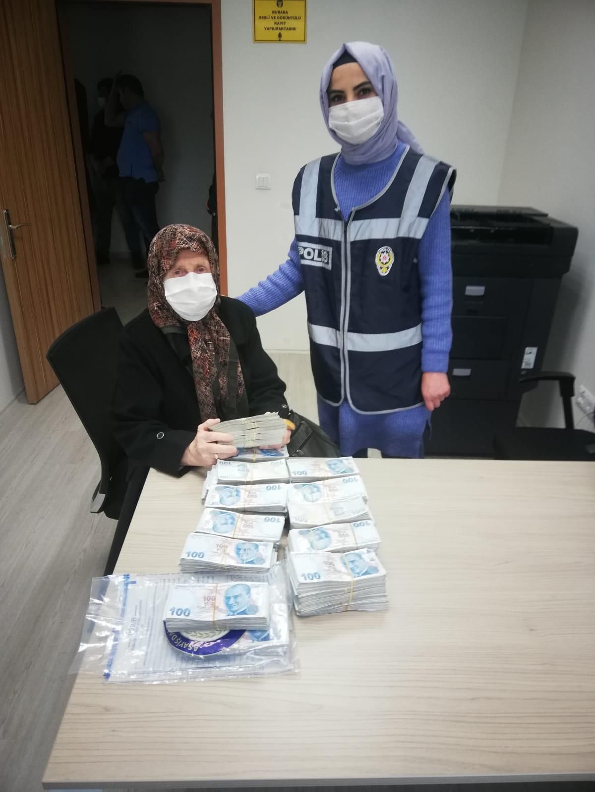Konya\'da şehit annesini dolandıran 4 şüpheli tutuklandı