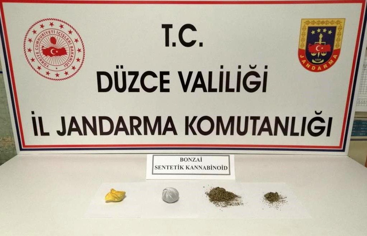 Son dakika haberleri | Uyuşturucu kullanıcıları jandarma ekiplerine yakalandı