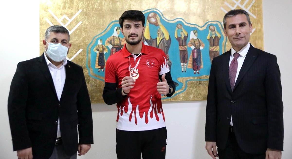 Adıyamanlı sporcular altın madalya ile döndü