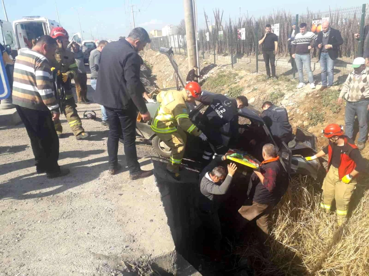 Son dakika haber | Bandırma\'da trafik kazası iki kişi yaralandı