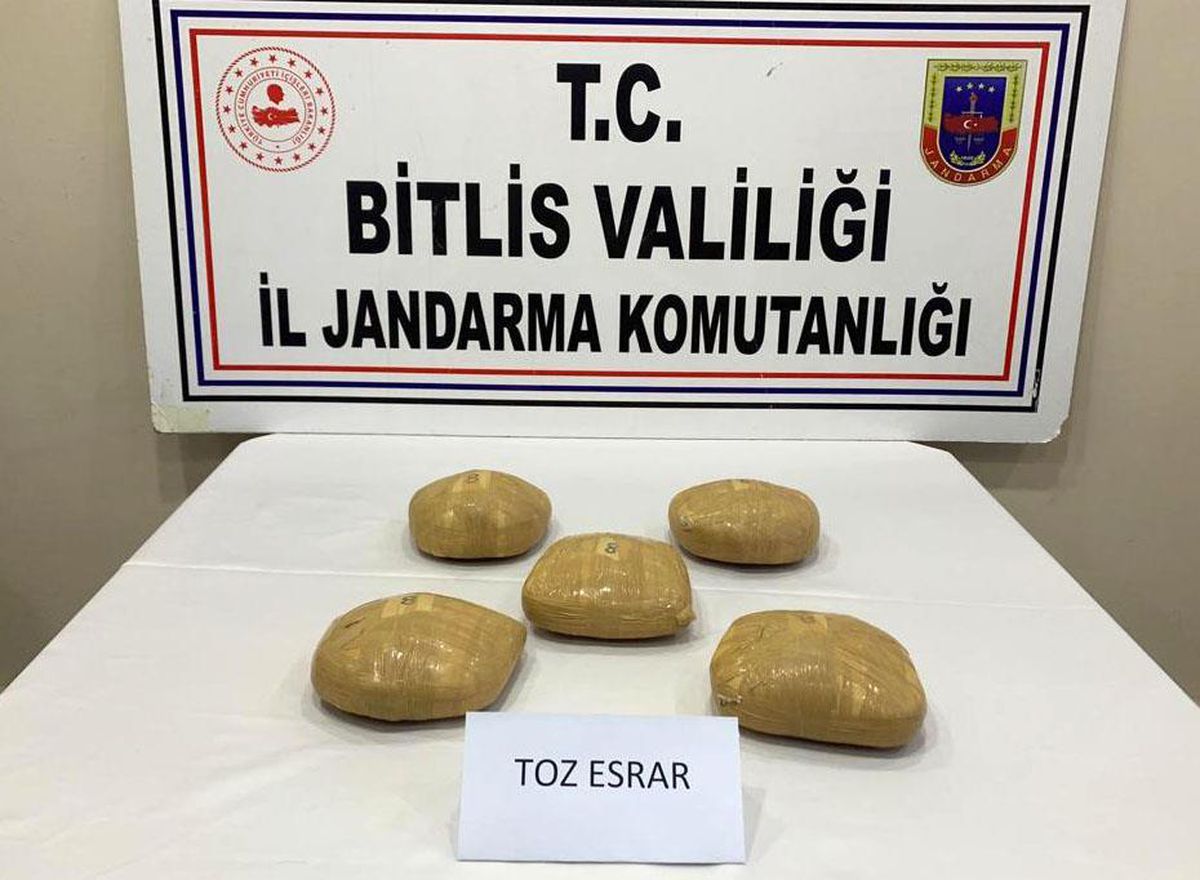 Bitlis\'te 5 kilo 200 gram esrar ele geçirildi