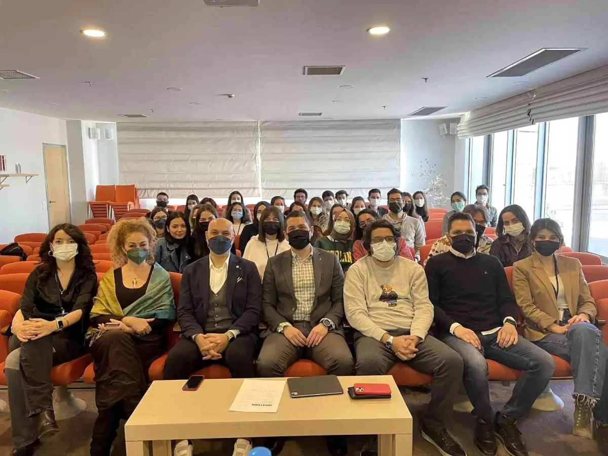 EGİAD fikir maratonu ile gençler buluştu