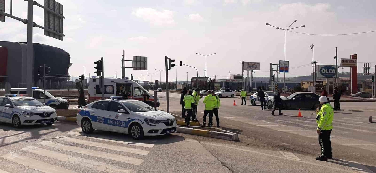 Kaza yapan otomobil takla attı: 1 yaralı