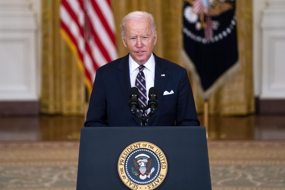 Biden, Rusya\'nın adımlarını işgal olarak tanımlayarak yaptırımları duyurdu