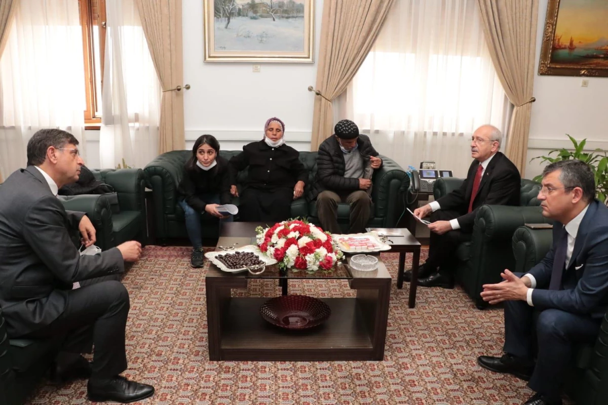 CHP Genel Başkanı Kılıçdaroğlu, Gülistan Doku\'nun ailesi ile görüştü