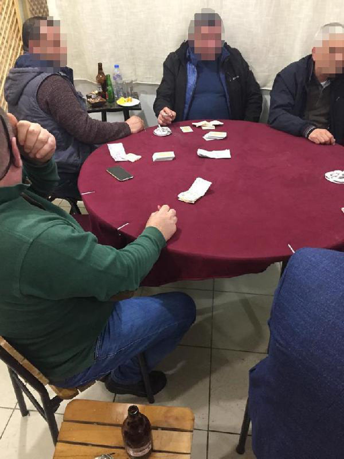 Edirne\'de kumar oynayan 4 kişiye 7 bin 276 lira ceza