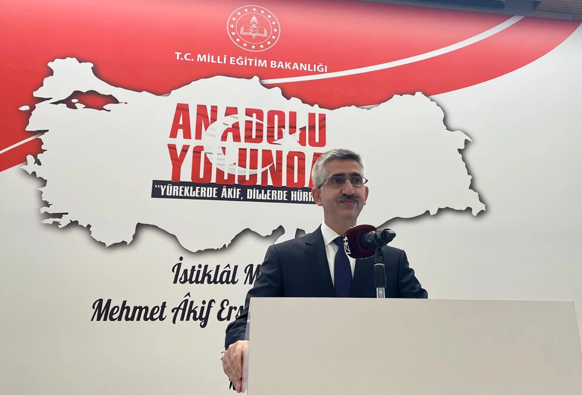 "İstiklal Marşı ve Mehmet Akif Ersoy" sergisi törenle açıldı