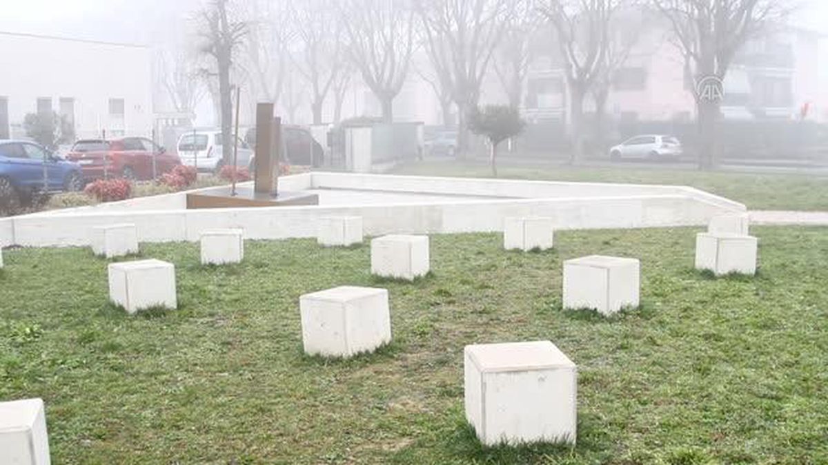 İtalya'da salgının yıl dönümünde ilk vakanın çıktığı kasaba o günleri unutmuyor