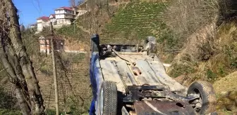 Rize'de kontrolden çıkan araç 50 metre yükseklikten aşağıya uçtu