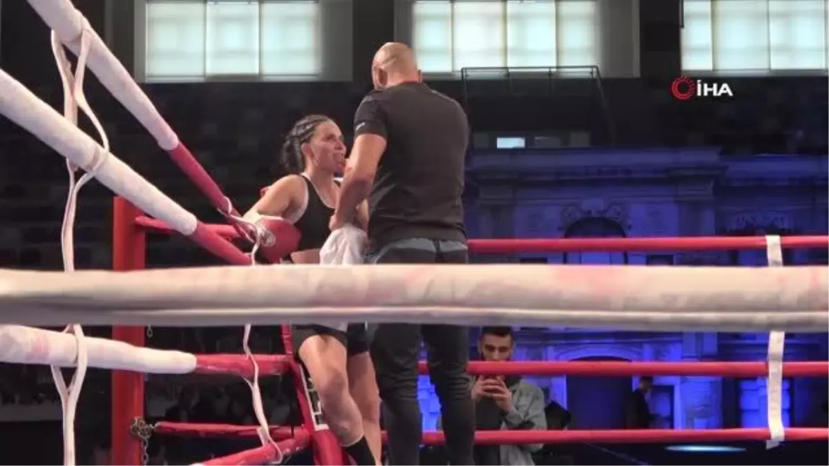 Müge Değirmenci, ilk profesyonel maçında şampiyon oldu