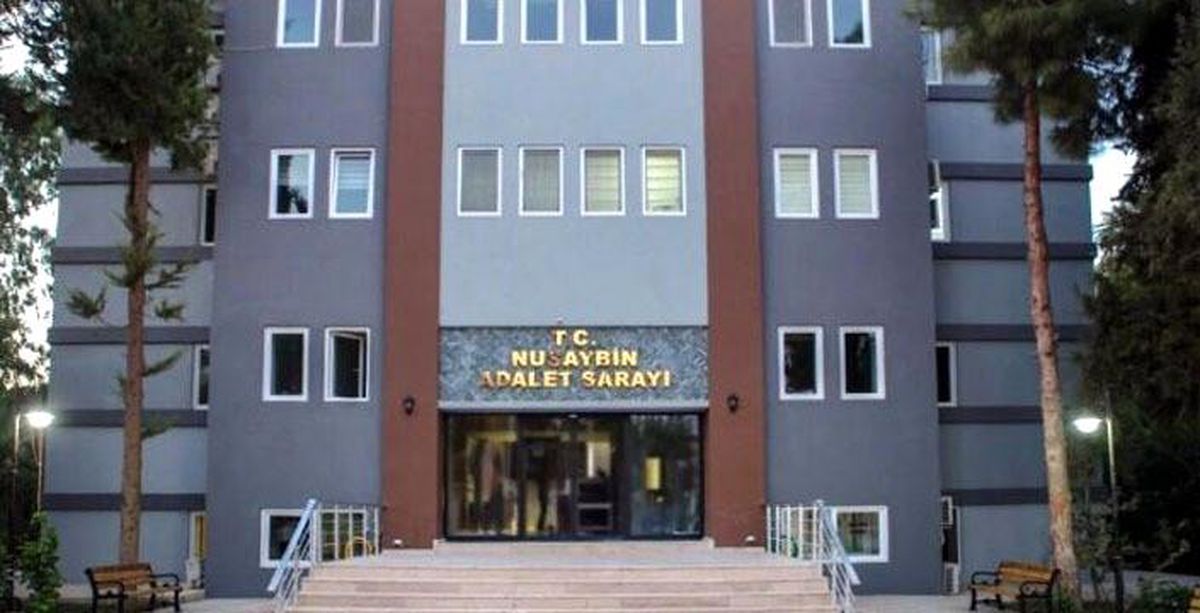 Son dakika... Nusaybin\'de uyuşturucu satıcılarına yönelik operasyonda 4 kişi tutuklandı