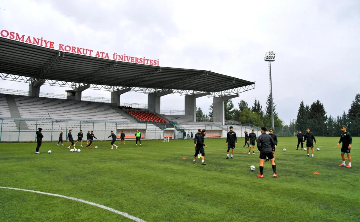 OKÜ, profesyonel ve amatör spor kulüplerine spor tesislerini açtı