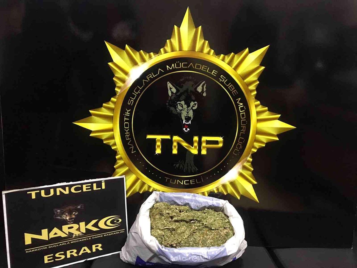 Tunceli\'de 1 kilo 390 gram esrar ele geçirildi
