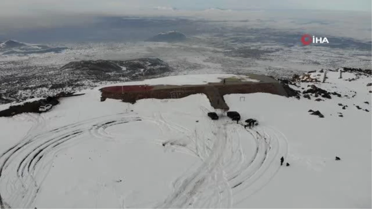 Yazın doğasıyla, kışın da beyaz örtüsüyle hayran bırakıyor