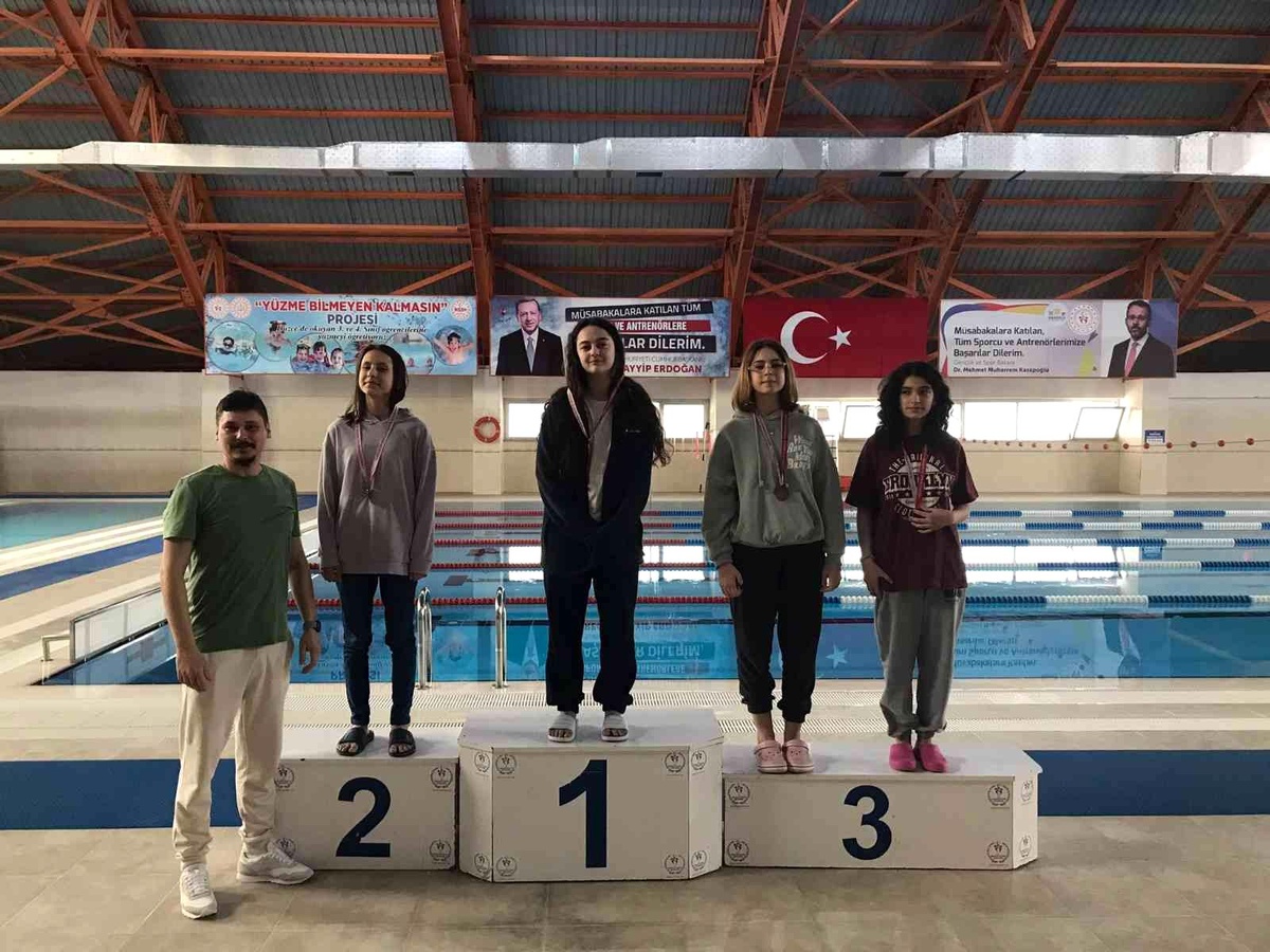 120 sporcu şampiyon olmak için yarıştı