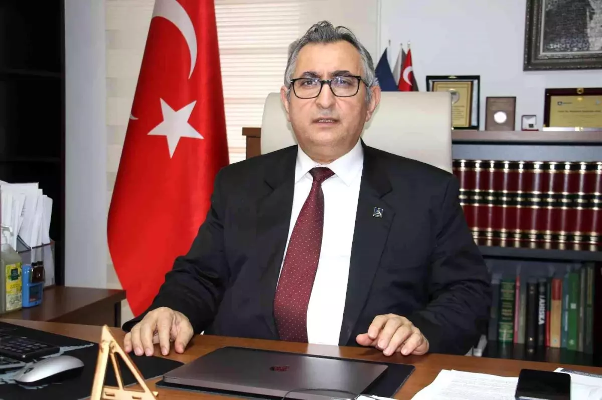 ANKASAM Başkanı Erol: "Krizin kazananları ABD ve Rusya, kaybedeni Avrupa"