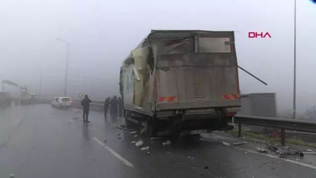 ÇEKMEKÖY'DE YOĞUN SİS KAZAYA NEDEN OLDU