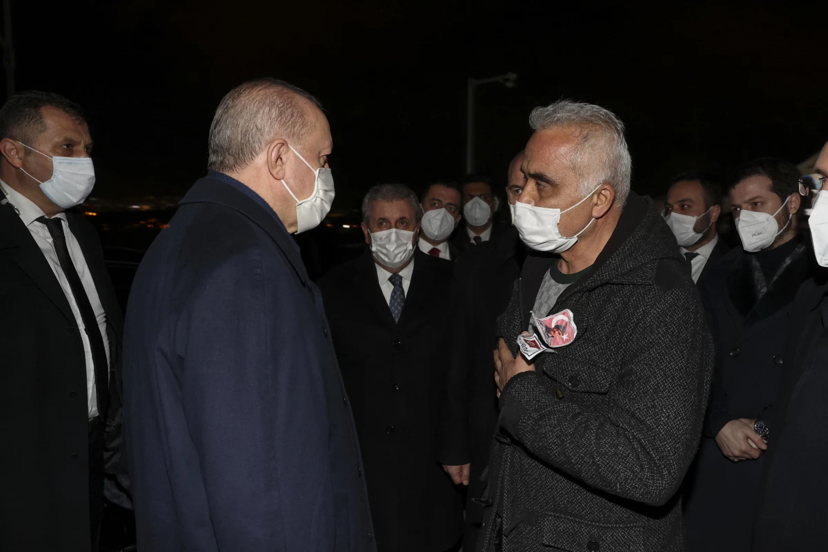 Cumhurbaşkanı Erdoğan\'dan şehit Özel Harekat Şube Müdürü Eren\'in ailesine taziye ziyareti