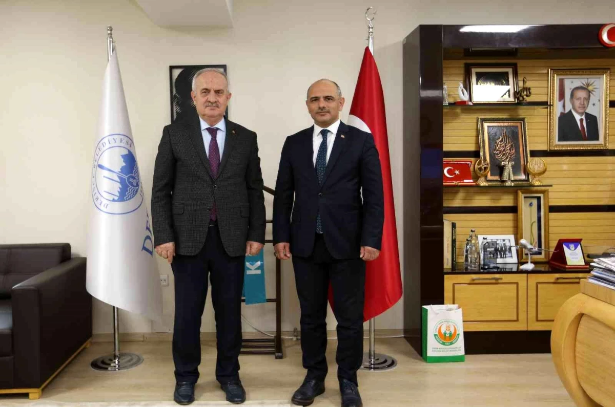 Derince ve Körfez'de yapılan çalışmalar değerlendirildi