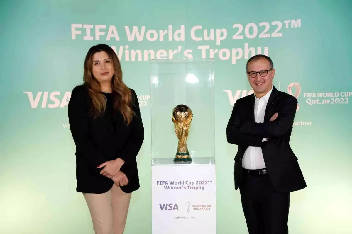 Visa ve İş Bankası iş birliğinde Maximiles Black sahipleri İstanbul\'da FIFA Dünya Kupası ile buluştu