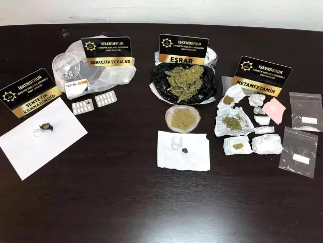 Hatay'da uyuşturucu tacirlerine operasyon: 15 gözaltı