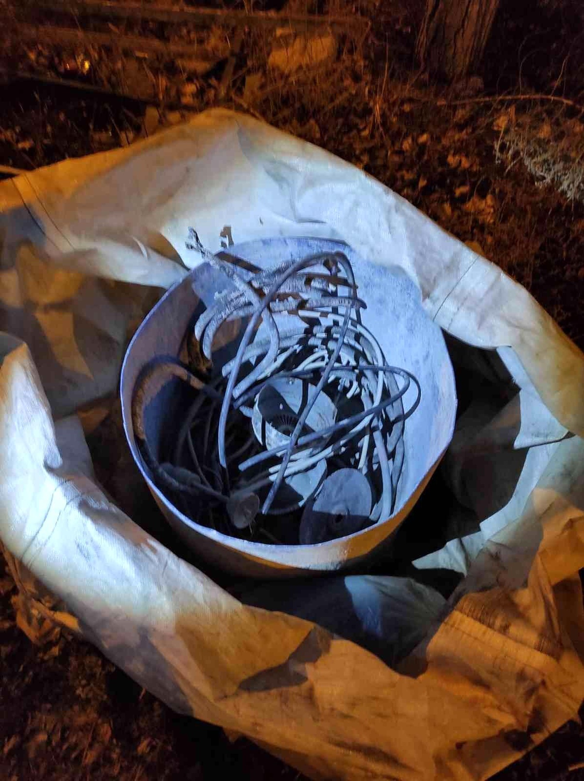 Hırsızlık şüphelileri suçüstü yakalandı
