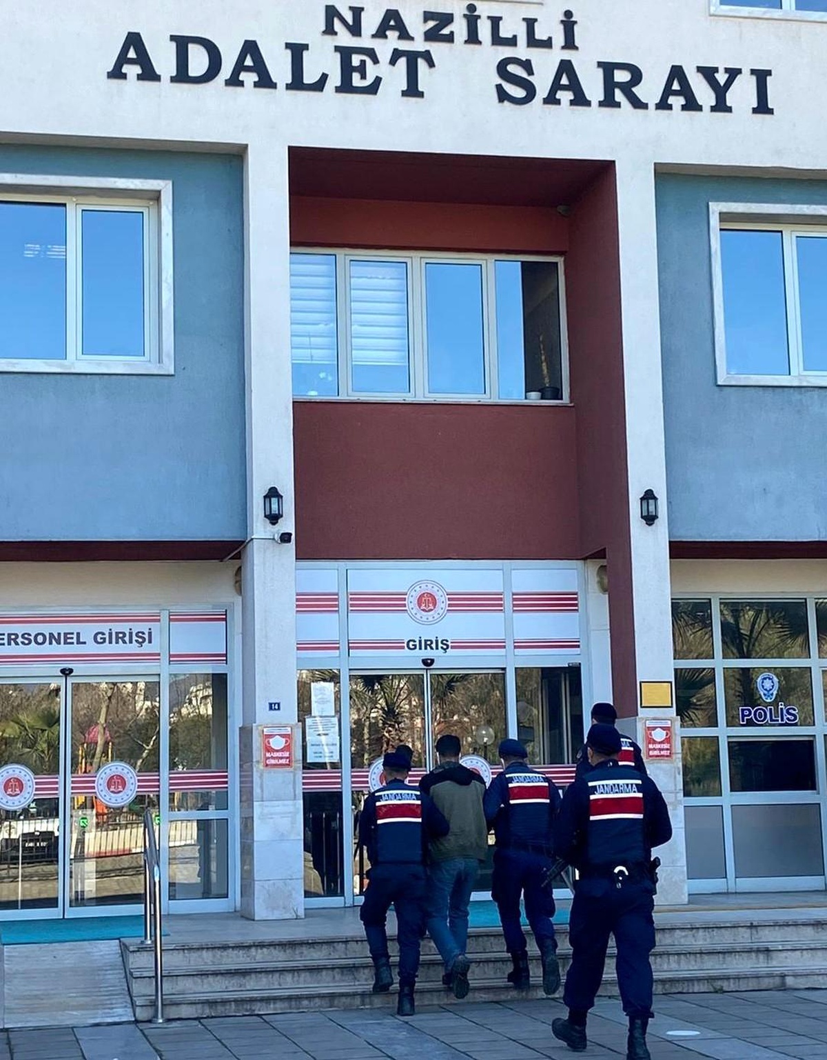 Kablo hırsızları JASAT\'ın çalışması ile yakalandı