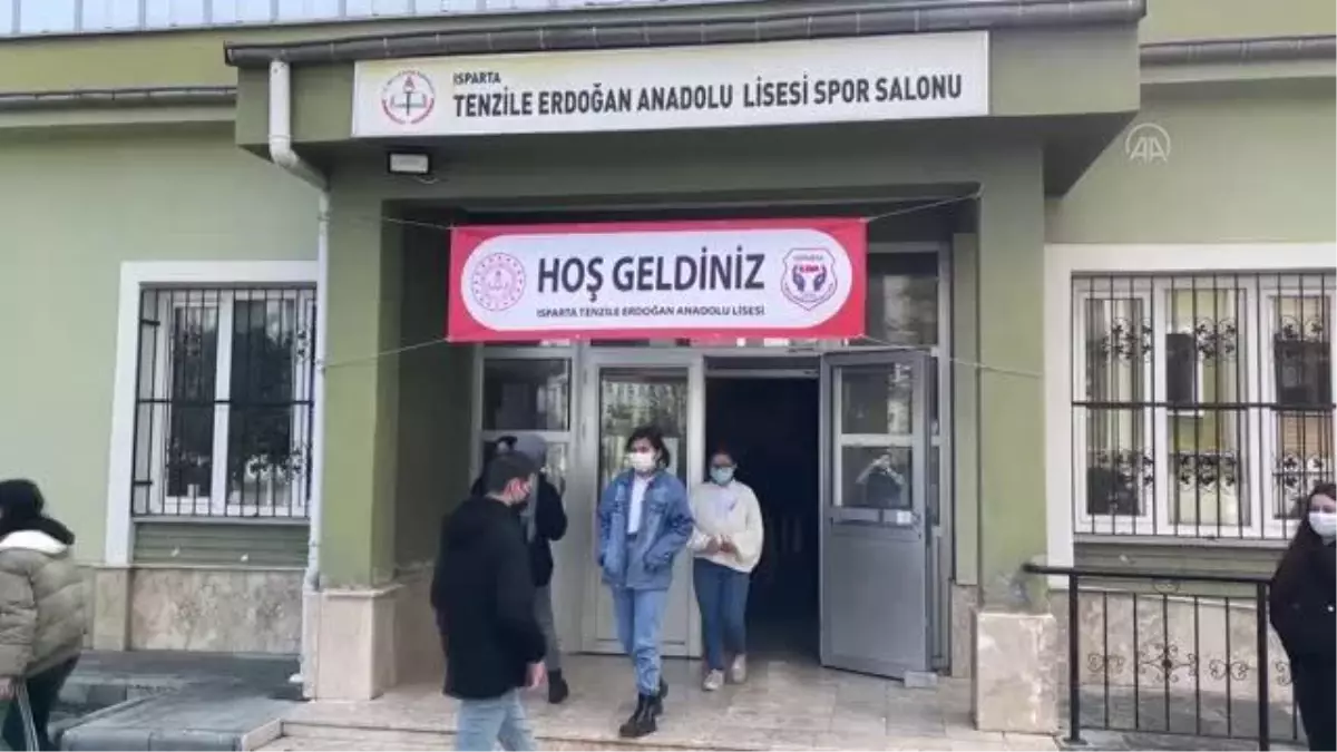 Lise öğrencileri atık yağdan sabun üretti