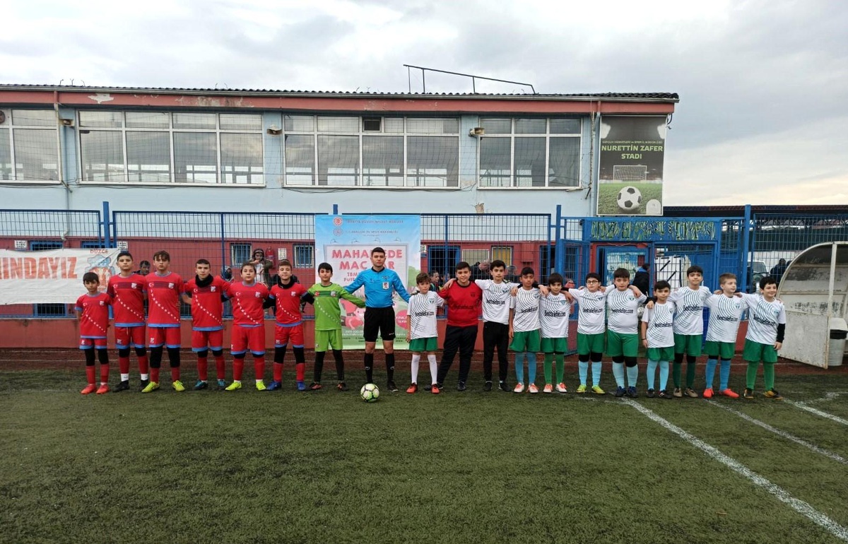 "Mahallede maç var" Düzce\'de başladı