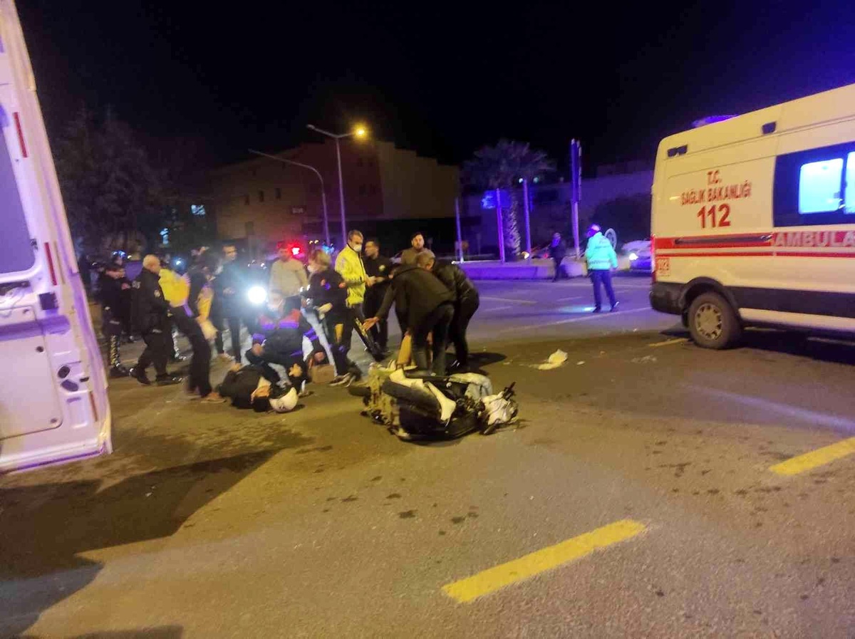 Motosiklete çarpıp kaçtı: 2 yaralı
