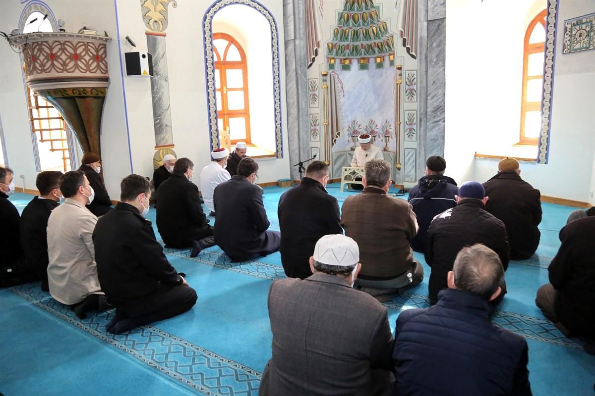 Son dakika haber: Şehit emniyet müdürü, memleketi Kütahya\'da dualarla anıldı