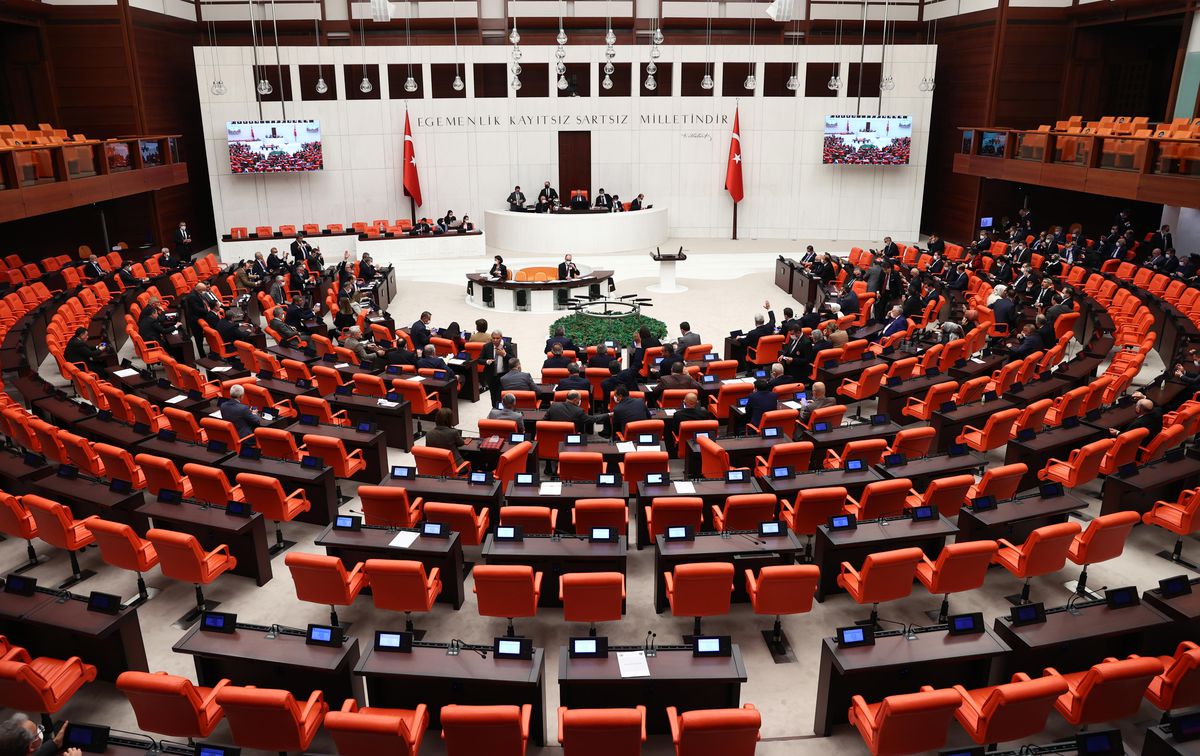 TBMM Genel Kurulu\'nda uluslararası anlaşmalara ilişkin 5 kanun teklifi kabul edildi