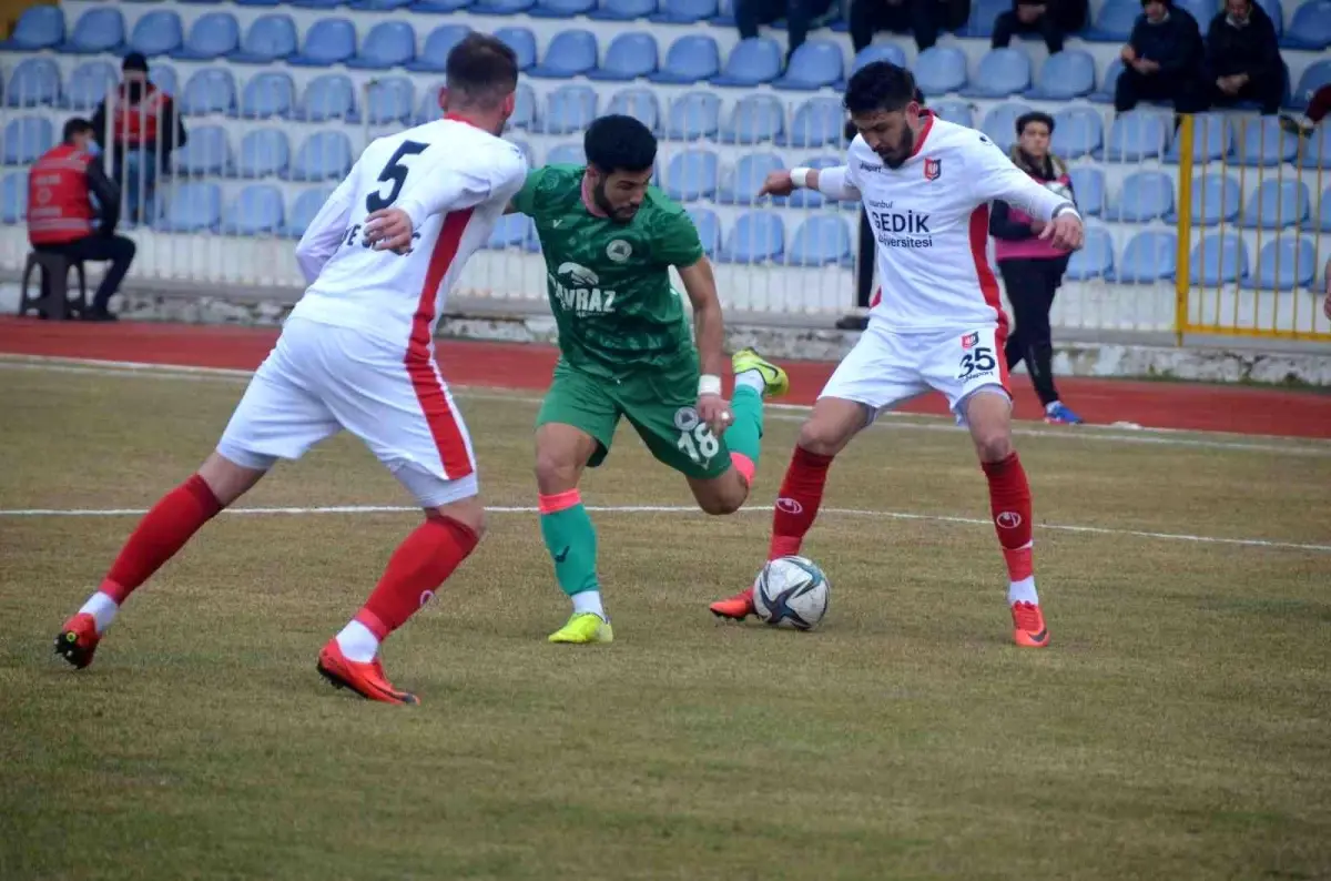 TFF 2. Lig: Isparta 32 Spor: 2Uşakspor: 1