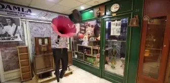 Antika merakı dolmuş şoförünü 'gramofonist' yaptı