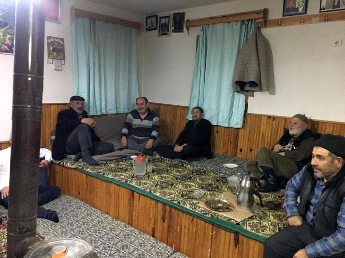 Döğer\'de köy odası kültürü yaşatılmaya devam ediyor
