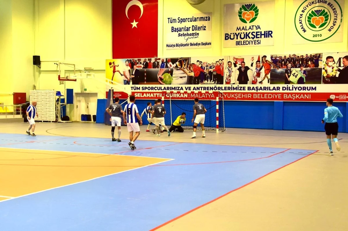 Futsal Turnuvası\'nda şampiyon Malatya Büyükşehir Basın oldu