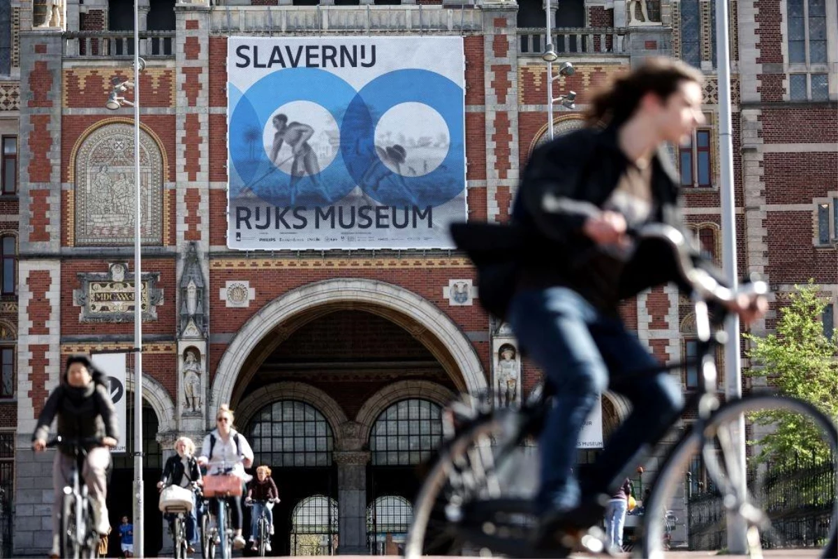 Hollanda: Köleliği çağrıştıran soyadlarını değiştirmek isteyenlerin masrafını belediye ödeyecek