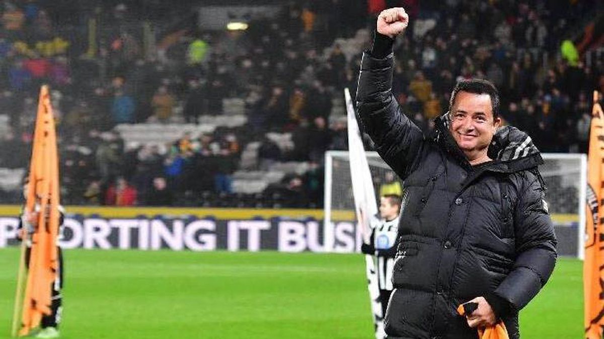 Acun Ilıcalı, Hull City tribünlerini görünce büyük şaşkınlık yaşadı: Gözlerime inanamıyorum