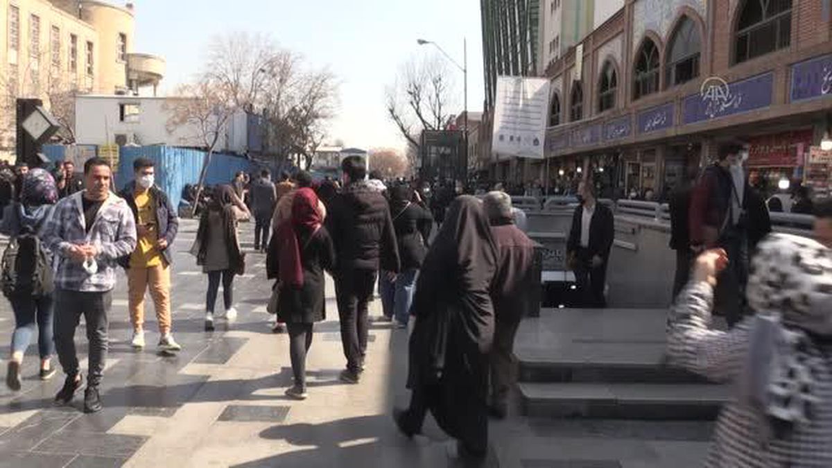 İran halkı, yaptırımların kaldırılmasını umuyor