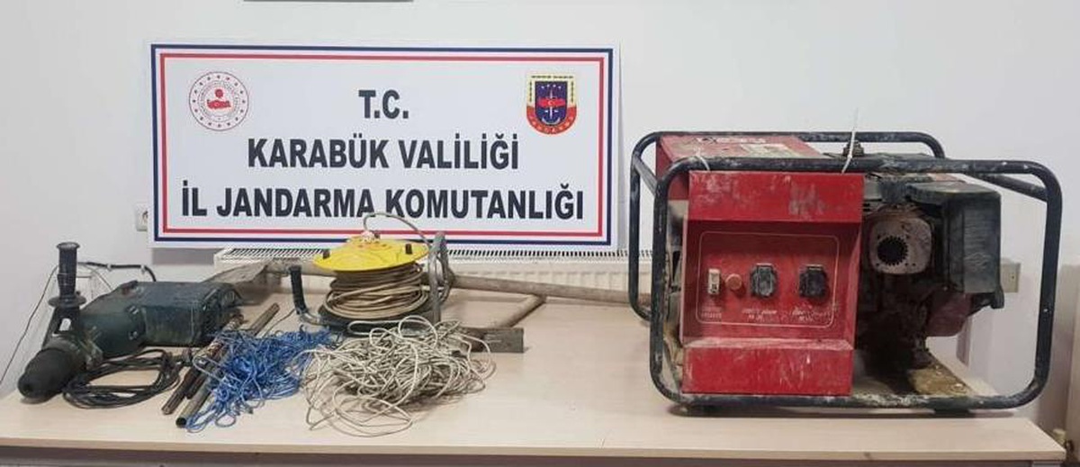 Son dakika haberi! Karabük\'te izinsiz kazı operasyonunda iki şüpheli yakalandı