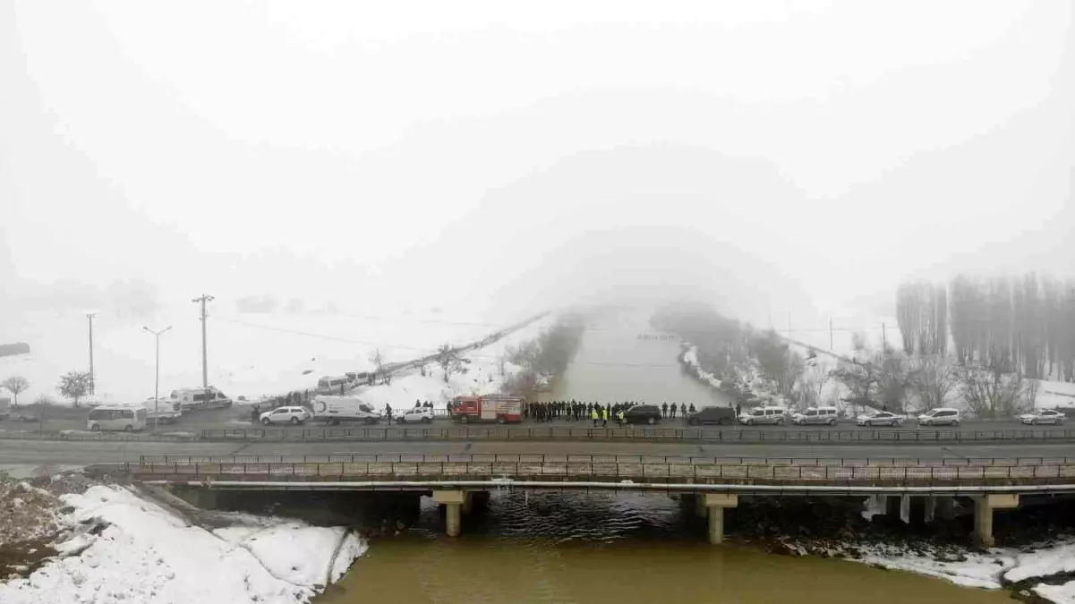 Karasu Nehri\'ne düşen Yağmur için arama çalışmalarına ara verildi